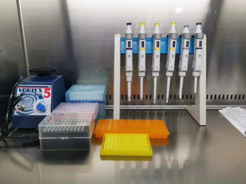 生物移动实验舱